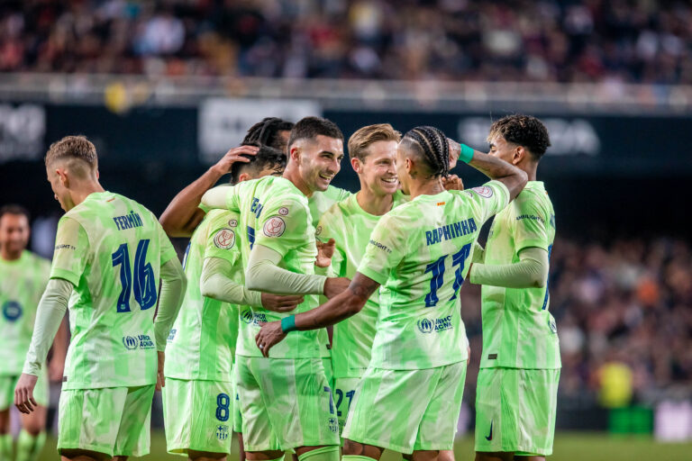 2025.02.06 Walencja
Pilka nozna, Hiszpania, Puchar Krola, cwiercfinal
Valencia CF - FC Barcelona
N/z Ferran Torres gol goal bramka radosc hattrick
Foto Mateusz Porzucek PressFocus
2025.02.06 Walencja
Football, Spain, Copa del Rey, 2024/2025 season
Valencia CF - FC Barcelona
Ferran Torres gol goal bramka radosc hattrick
Credit: Mateusz Porzucek PressFocus