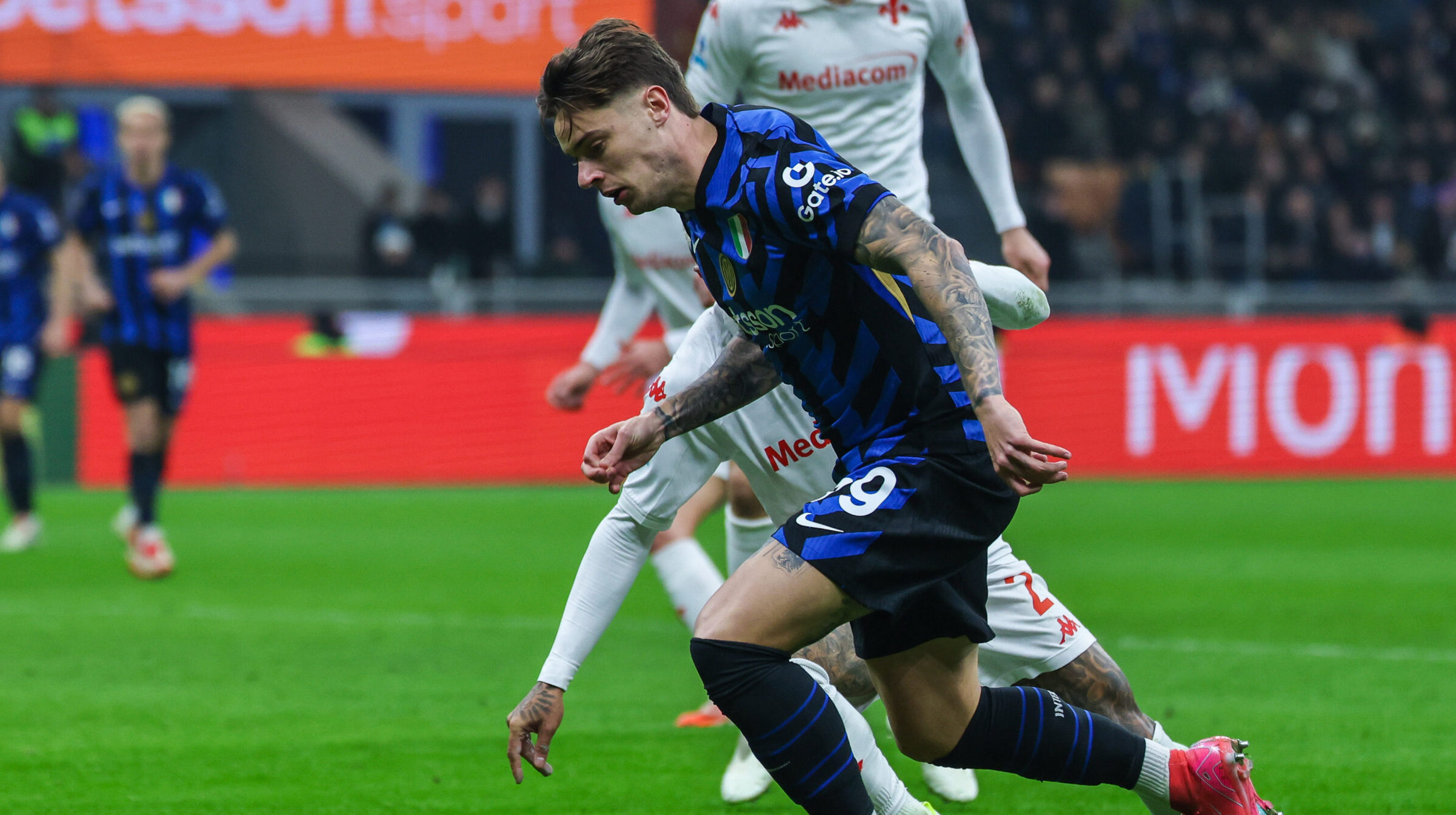 Nicola Zalewski of FC Internazionale seen in action during Serie A 2024/25 football match between FC Internazionale and ACF Fiorentina at San Siro Stadium (Photo by Fabrizio Carabelli/IPA Sport / ipa-agency.net/IPA/Sipa USA)
2025.02.10 Mediolan
pilka nozna Liga Wloska
Inter Mediolan - ACF Fiorentina
Foto Fabrizio Carabelli/IPA Sport/ipa-agency.net/SIPA USA/PressFocus

!!! POLAND ONLY !!!