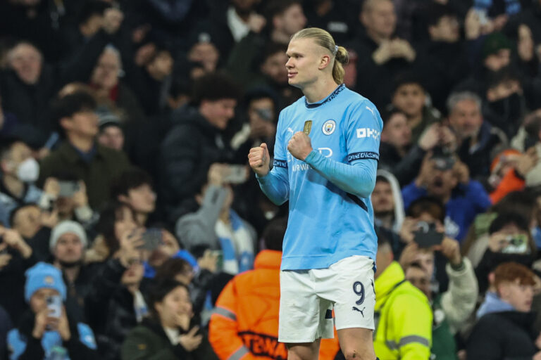Erling Haaland of Manchester City celebrates his goal to make it 2-1 during the UEFA Champions League Knockout Round Play-off Manchester City v Real Madrid at Etihad Stadium, Manchester, United Kingdom, 11th February 2025

(Photo by Mark Cosgrove/News Images) in Manchester, United Kingdom on 2/11/2025. (Photo by Mark Cosgrove/News Images/Sipa USA)
2025.02.11 Manchester
pilka nozna Liga Mistrzow
Manchester City - Real Madryt
Foto Mark Cosgrove/News Images/SIPA USA/PressFocus

!!! POLAND ONLY !!!