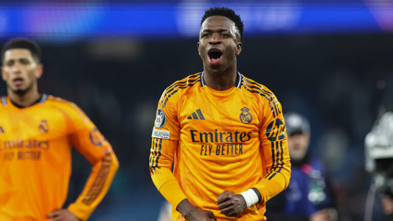 Vinicius Junior of Real Madrid celebrates the win during the UEFA Champions League Knockout Round Play-off Manchester City v Real Madrid at Etihad Stadium, Manchester, United Kingdom, 11th February 2025

(Photo by Mark Cosgrove/News Images) in Manchester, United Kingdom on 2/11/2025. (Photo by Mark Cosgrove/News Images/Sipa USA)
2025.02.11 Manchester
pilka nozna Liga Mistrzow
Manchester City - Real Madryt
Foto Mark Cosgrove/News Images/SIPA USA/PressFocus

!!! POLAND ONLY !!!