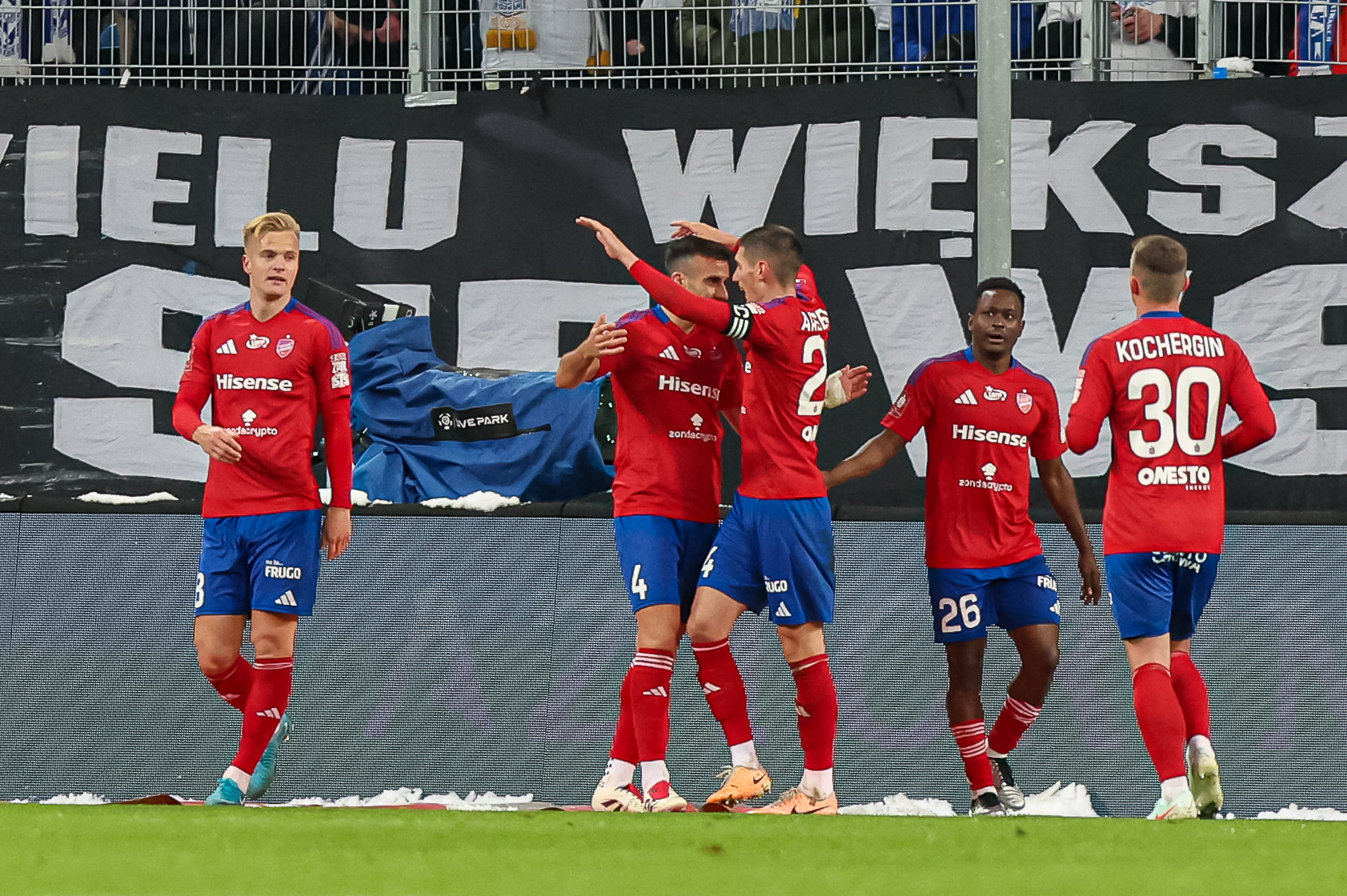 2025.02.14 Poznan
Pilka nozna Ekstraklasa sezon 2024/2025
Lech Poznan - Rakow Czestochowa
N/z Efstratios Svarnas Zoran Arsenic Erick Otleno Vladyslav Kochergin gol radosc bramka
Foto Pawel Jaskolka / PressFocus

2025.02.14 Poznan
Football Polish Ekstraklasa season 2024/2025
Lech Poznan - Rakow Czestochowa
Credit: Pawel Jaskolka / PressFocus