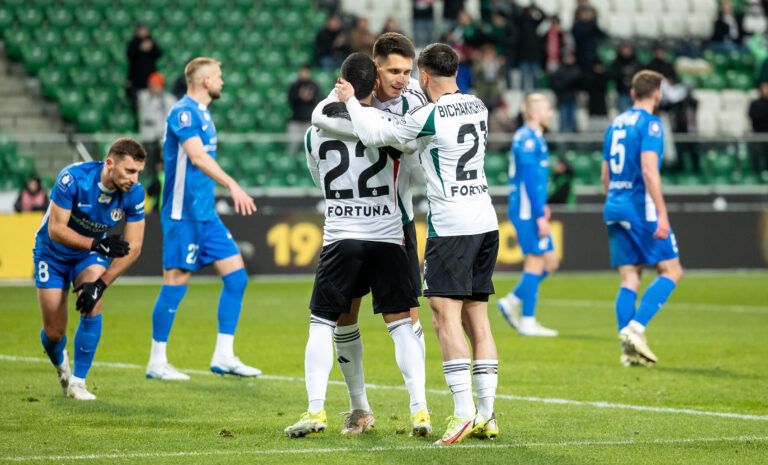 2025.02.15 Warszawa
pilka nozna PKO Ekstraklasa sezon 2024/2025
Legia Warszawa - Puszcza Niepolomice
N/z Juergen Elitim (Legia), Bartosz Kapustka (Legia), Vahan Biczachczjan (Legia), radosc
Foto Tomasz Jastrzebowski / Foto Olimpik / PressFocus

2025.02.15 Warszawa
Football - Polish PKO Ekstraklasa season 2024/2025
Legia Warszawa - Puszcza Niepolomice
Juergen Elitim (Legia), Bartosz Kapustka (Legia), Vahan Biczachczjan (Legia), radosc
Credit: Tomasz Jastrzebowski / Foto Olimpik / PressFocus