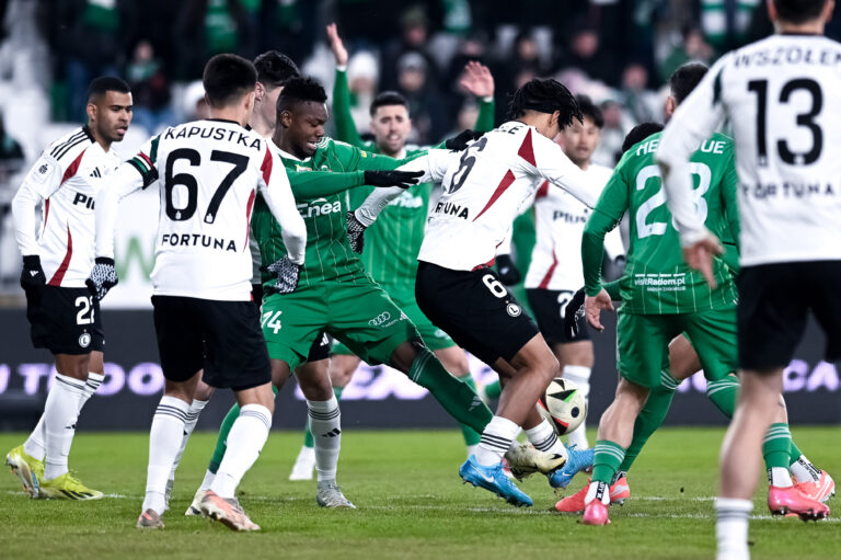 2025.02.22 Radom Pilka Nozna PKO BP Ekstraklasa Sezon 2024/2025 Radomiak Radom - Legia Warszawa N/z steve kingue maxi oyedele Foto Kacper Pacocha / PressFocus

2025.02.22 Radom
Football Polish PKO BP Ekstraklasa League Season 2024/2025
Radomiak Radom - Legia Warszawa

Credit: Kacper Pacocha / PressFocus