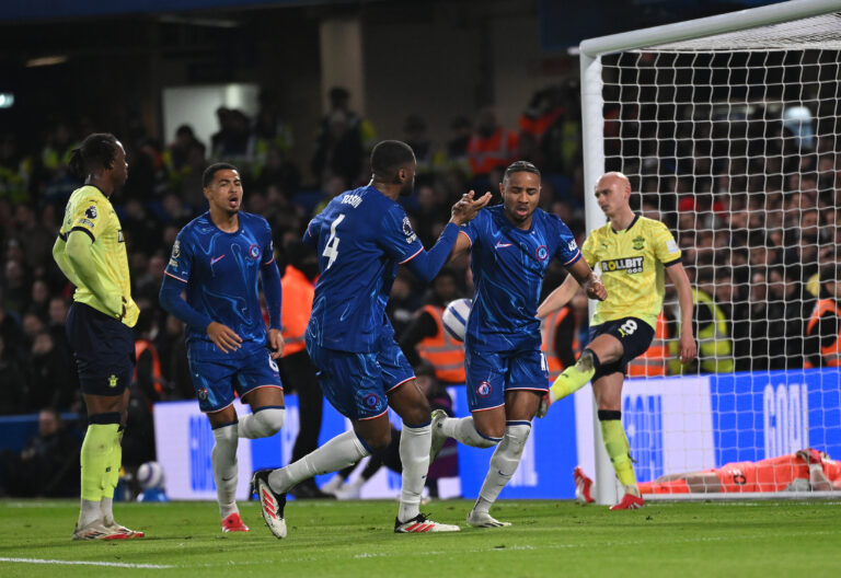Chelsea’s Christopher Nkunku (right) celebrates scoring their first goal with Tosin Adarabioyo during the Premier League match at Stamford Bridge, London
Picture by Daniel Hambury/Focus Images Ltd 07813022858
25/02/2025
2025.02.25 Londyn
pilka nozna Liga Angielska
Chelsea Londyn - Southampton
Foto Daniel Hambury/Focus Images/MB Media/PressFocus

!!! POLAND ONLY !!!
