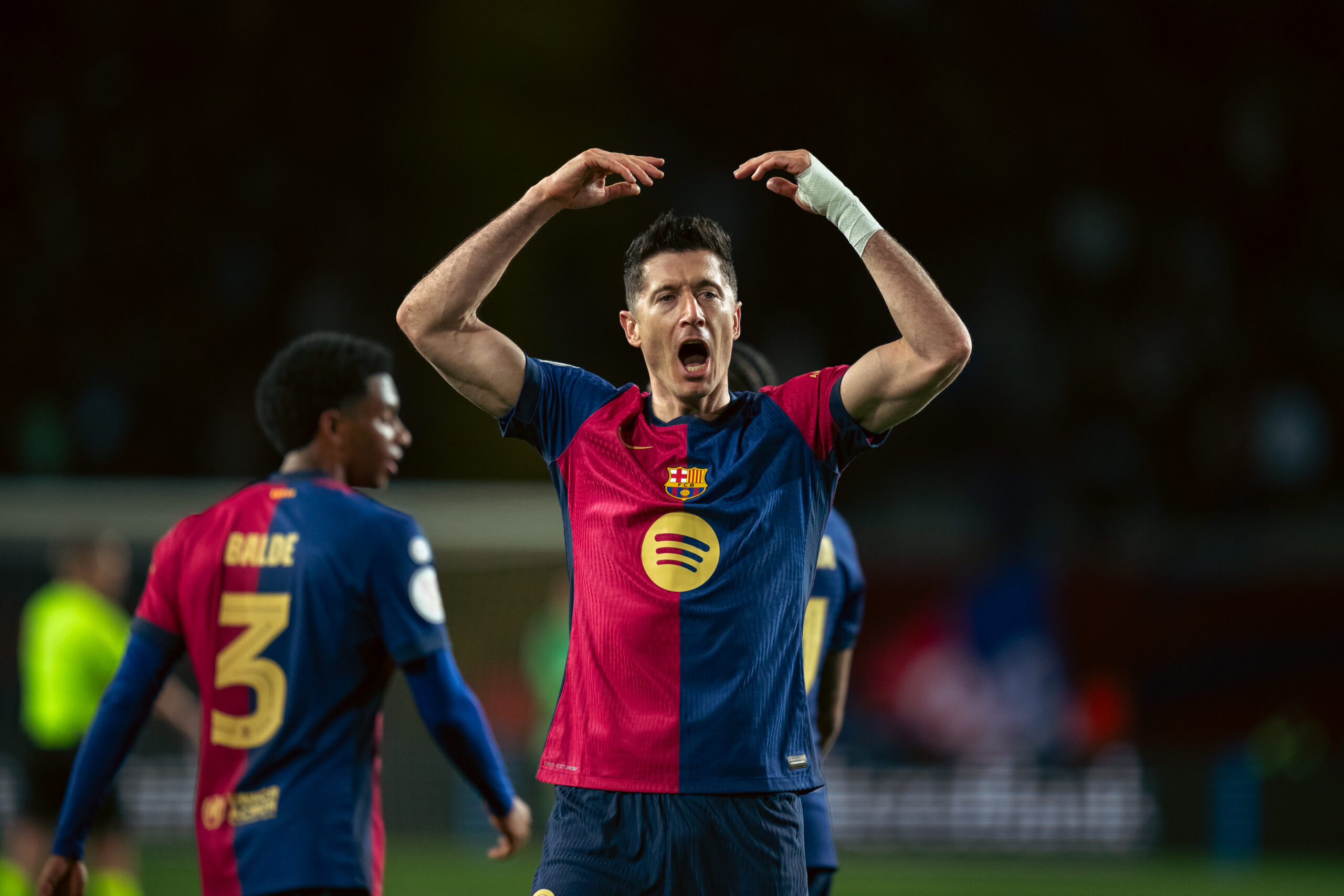 (250226) -- BARCELONA, Feb. 26, 2025 (Xinhua) -- Robert Lewandowski of FC Barcelona celebrates his goal during the Copa del Rey semifinal 1st leg football match between FC Barcelona and Atletico de Madrid in Barcelona, Spain, on Feb. 25, 2025. (Photo by Joan Gosa/Xinhua)

2025.02.25 Barcelona
pilka nozna Puchar Krola
FC Barcelona - Atletico Madryt
Foto Joan Gosa/Xinhua/PressFocus

!!! POLAND ONLY !!!