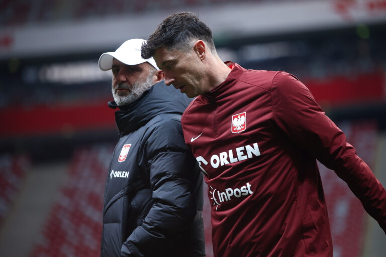 20.03.2024 Warszawa
Pilka nozna
Reprezentacja Polski
Konferencja prasowa i trening Reprezentacji Polski
n/z trener Michal Probierz, Robert Lewandowski
Foto Adam Starszynski / PressFocus

20.03.2024 Warsaw
Football
Polish National Team press conference and training session
trener Michal Probierz, Robert Lewandowski
Credit Adam Starszynski / PressFocus