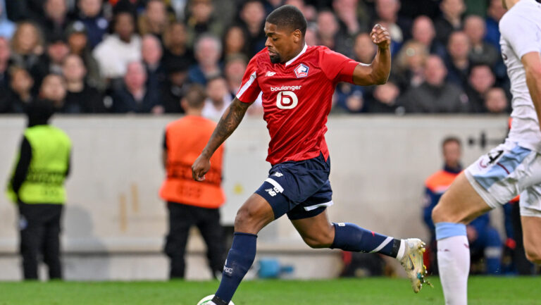 Ivan Cavaleiro (17) of Lille pictured during the Uefa Conference League Quarter final round - second leg game in the 2023-2024 season between Lille OSC and Aston Villa on April 18 , 2024 in Lille, France. (Photo by David Catry / Isosport/Content Curation/Sipa USA)
2024.04.18 Lille
pilka nozna , liga Konferencji Europy
Lille OSC - Aston Villa
Foto David Catry/Isosport/Content Curation/SIPA USA/PressFocus

!!! POLAND ONLY !!!