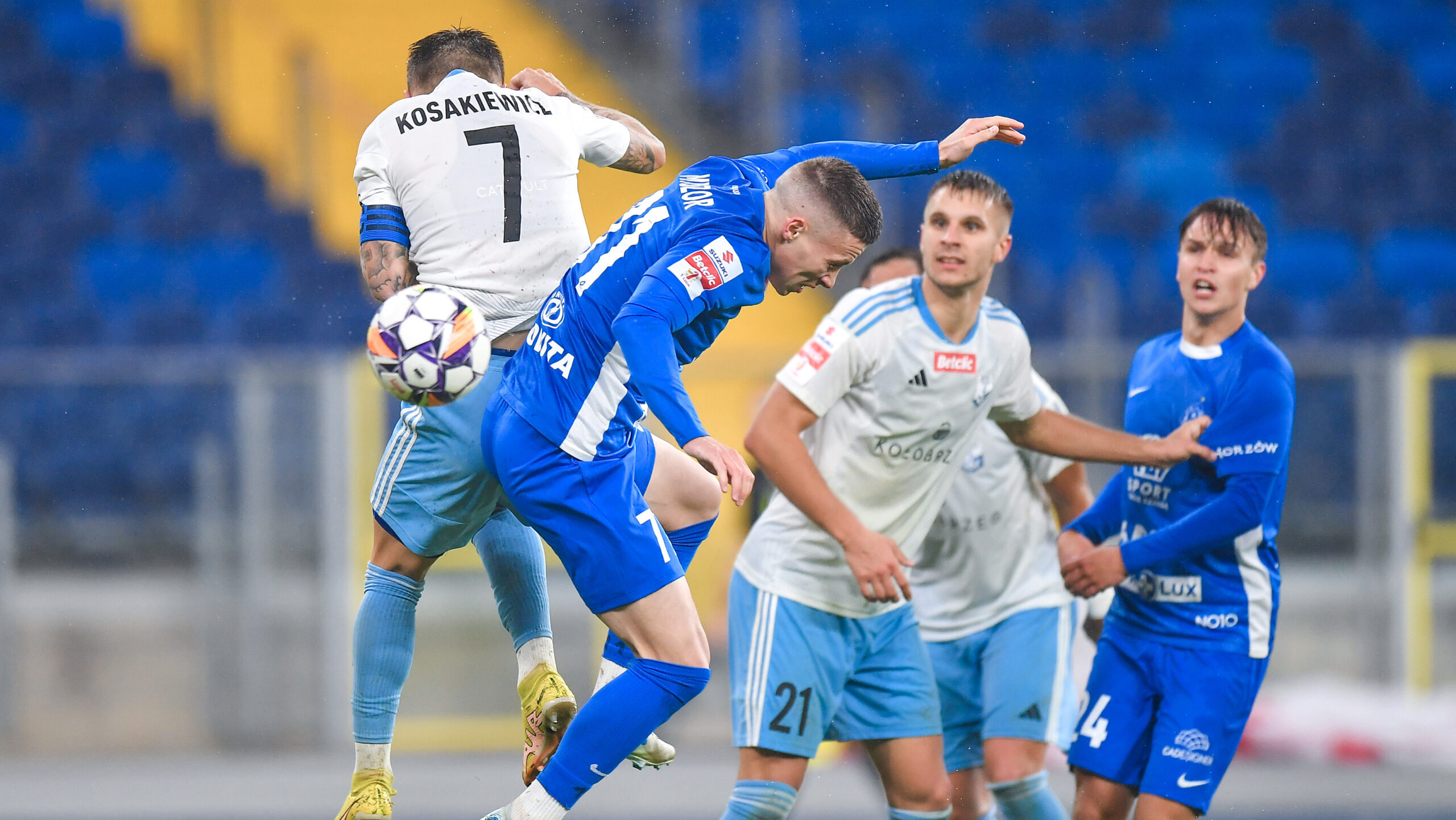 2024.10.04 Chorzow
Pilka nozna Pierwsza Liga Betclic 1 Liga Sezon 2024/2025
Ruch Chorzow - Kotwica Kolobrzeg
N/z Lukasz Kosakiewicz, Jakub Myszor
Foto Marcin Bulanda / PressFocus

2024.10.04 Chorzow
Football Polish Betclic First I League Season 2024/2025
Ruch Chorzow - Kotwica Kolobrzeg
Lukasz Kosakiewicz, Jakub Myszor
Credit: Marcin Bulanda / PressFocus