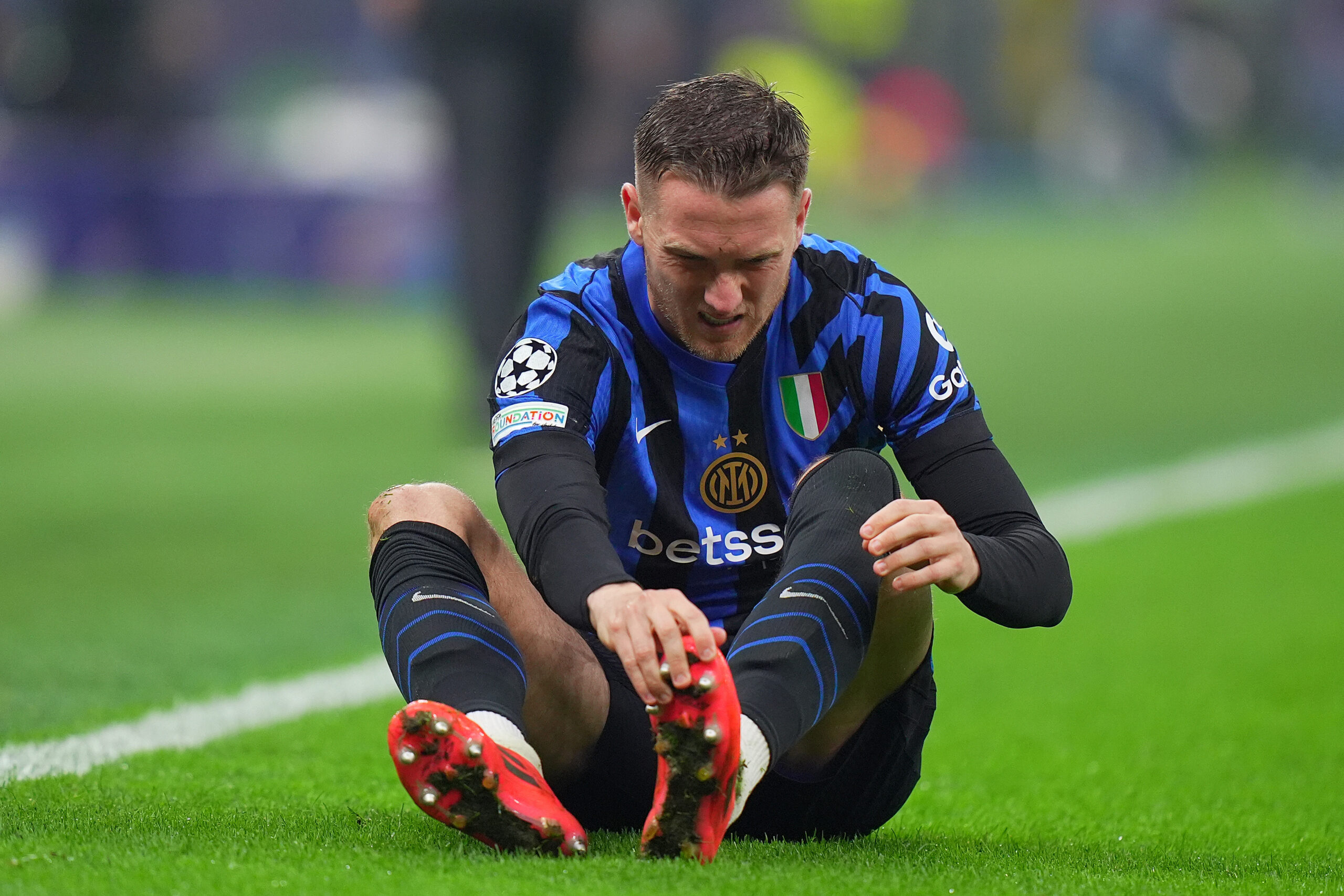 Inter Milan&#039;s Piotr Zielinski  during the Uefa Champions League soccer match between Inter and Arsenal a at the San Siro Stadium in Milan, north Italy - Wednesday , November 6 , 2024. Sport - Soccer . (Photo by Spada/LaPresse) (Photo by Spada/LaPresse/Sipa USA)
2024.11.06 Mediolan
pilka nozna liga mistrzow
Inter Mediolan - Arsenal Londyn
Foto Spada/LaPresse/SIPA USA/PressFocus

!!! POLAND ONLY !!!