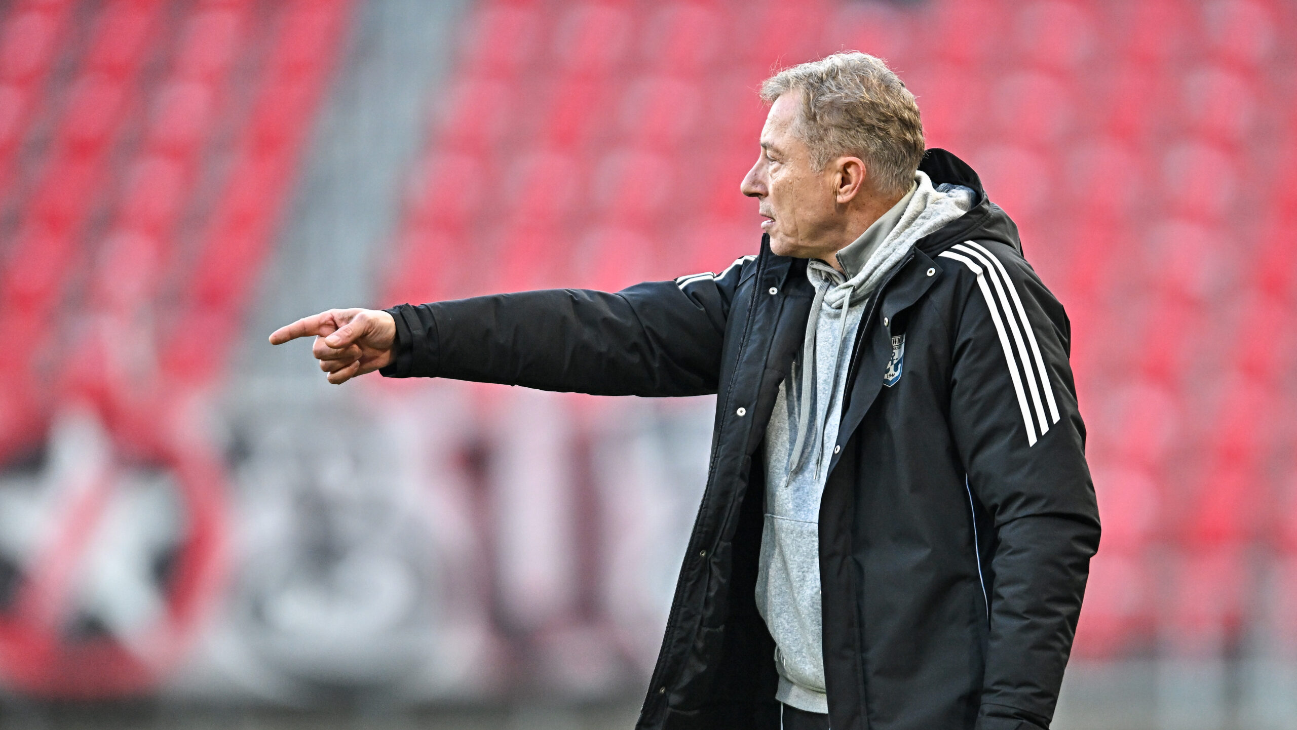 2024.12.07 Tychy
Pilka nozna Betclic 1 Liga sezon 2024/2025
GKS Tychy - Kotwica Kolobrzeg
N/z Ryszard Tarasiewicz
Foto Lukasz Sobala / PressFocus

2024.12.07 Tychy
Football Polish First League season 2024/2025
GKS Tychy - Kotwica Kolobrzeg
Ryszard Tarasiewicz
Credit: Lukasz Sobala / PressFocus