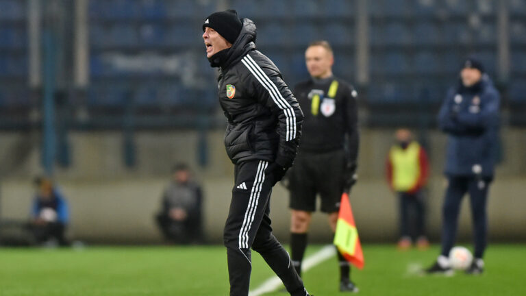 2024.12.12 Krakow
Pilka nozna , Betclic I liga , sezon 2024/25
Wisla Krakow - Miedz Legnica
N/z Ireneusz Mamrot
Foto Krzysztof Porebski / PressFocus

2024.12.12 Krakow
Football , Polish league, second level , 2024/2025 season
Wisla Krakow - Miedz Legnica
Ireneusz Mamrot
Credit: Krzysztof Porebski / PressFocus