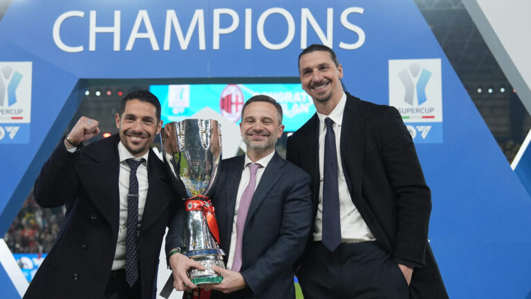 Milan&#039;s Zlatan Ibrahimovic celebrates the victory at the EA Sports FC italian Supercup 2024/2025 final match between Internazionale and Milan at Al-Awwal Park Stadium in Riyadh, Saudi Arabia - Sport, Soccer -  Monday January 6, 2025 (Photo by Massimo Paolone/LaPresse) (Photo by Massimo Paolone/LaPresse/Sipa USA)
2025.01.06 Rijad
pilka nozna Superpuchar Wloch , final
Inter Mediolan - AC Milan
Foto Massimo Paolone/LaPresse/SIPA USA/PressFocus

!!! POLAND ONLY !!!