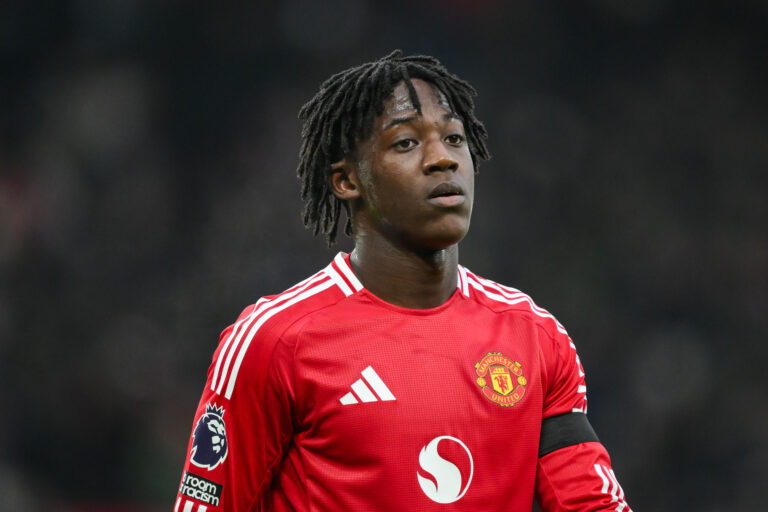 Kobbie Mainoo of Manchester United during the Premier League match Manchester United vs Brighton and Hove Albion at Old Trafford, Manchester, United Kingdom, 19th January 2025

(Photo by Craig Thomas/News Images) in ,  on 1/19/2025. (Photo by Craig Thomas/News Images/Sipa USA)
2025.01.19 
pilka nozna liga angielska
Manchester United - Brighton and Hove Albion
Foto Craig Thomas/News Images/SIPA USA/PressFocus

!!! POLAND ONLY !!!