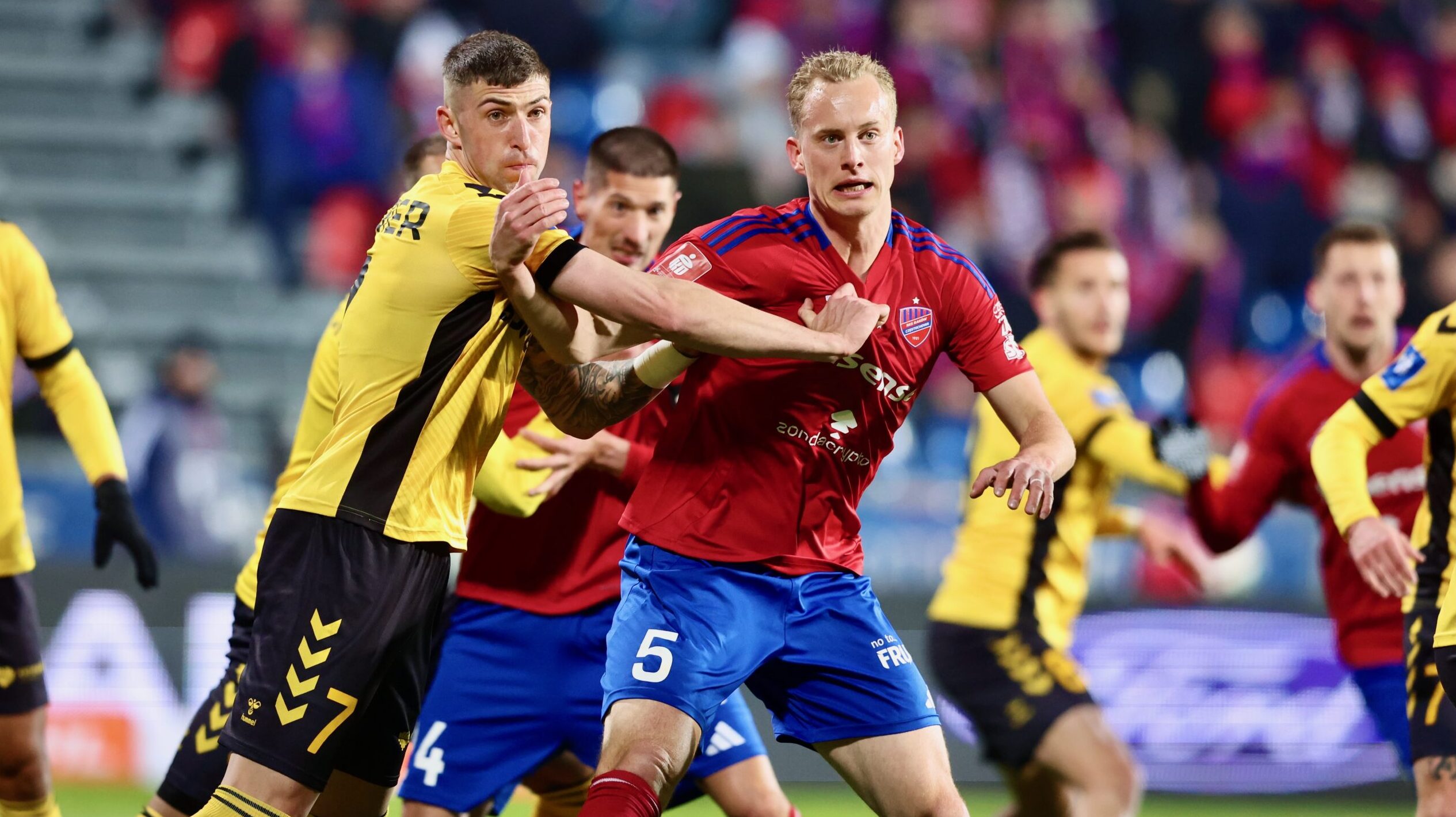 2025.02.08 Czestochowa
pilka nozna PKO Ekstraklasa sezon 2024/2025
Rakow Czestochowa  - GKS Katowice
N/z Gustav Berggren
Bergier Sebastian

Foto Grzegorz Misiak / PressFocus

2025.02.08 Czestochowa
Football - Polish PKO Ekstraklasa season 2024/2025
Rakow Czestochowa  - GKS Katowice
Gustav Berggren
Bergier Sebastian

Credit: Grzegorz Misiak / PressFocus