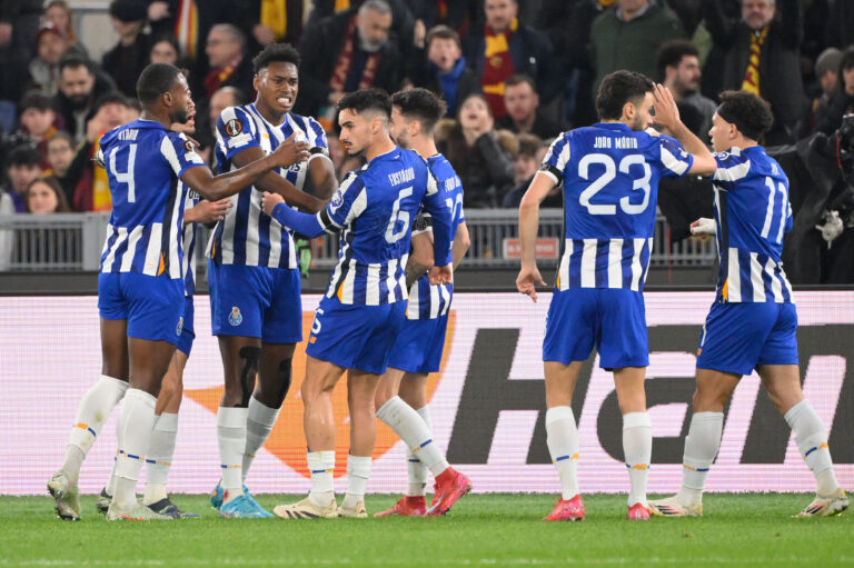 Porto&#039;s Samu Omorodion celebrates after scoring the goal 0-1 during the UEFA Europa League 2024-2025  football match between AS Roma vs FC Porto at the Olympic Stadium in Rome on February 20, 2025. (Photo by Fabrizio Corradetti/IPA Sport / ipa-agency.net/IPA/Sipa USA)
2025.02.20 Rzym
pilka nozna Liga Europy
AS Roma - FC Porto
Foto Fabrizio Corradetti/IPA Sport/ipa-agency.net/SIPA USA/PressFocus

!!! POLAND ONLY !!!