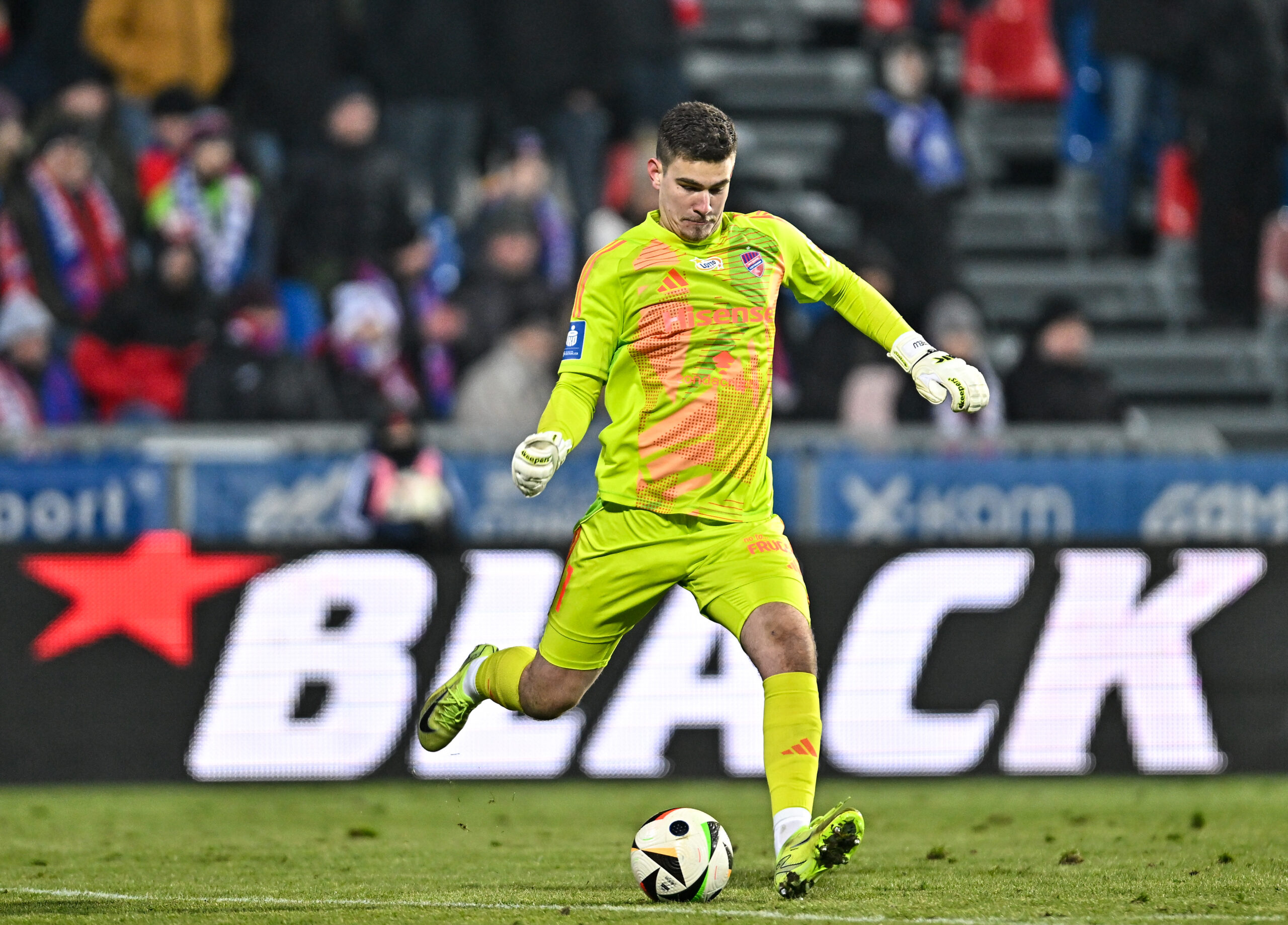 2025.02.21 Czestochowa
Pilka nozna PKO Ekstraklasa sezon 2024/2025
Rakow Czestochowa - Gornik Zabrze
N/z Kacper Trelowski
Foto Lukasz Sobala / PressFocus
2025.02.21 Czestochowa
Football Polish League PKO Ekstraklasa season 2024/2025
Rakow Czestochowa - Gornik Zabrze
Kacper Trelowski
Credit: Lukasz Sobala / PressFocus