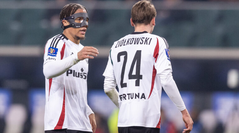 2025.02.26 Warszawa
pilka nozna Puchar Polski  2024/2025
Legia Warszawa - Jagiellonia Bialystok
N/z Steve Kapuadi (Legia), Jan Ziolkowski (Legia)
Foto Tomasz Jastrzebowski / Foto Olimpik / PressFocus

2025.02.26 Warszawa
football Polish FA Cup 2024/2025
Legia Warszawa - Jagiellonia Bialystok
Steve Kapuadi (Legia), Jan Ziolkowski (Legia)
Credit: Tomasz Jastrzebowski / Foto Olimpik / PressFocus