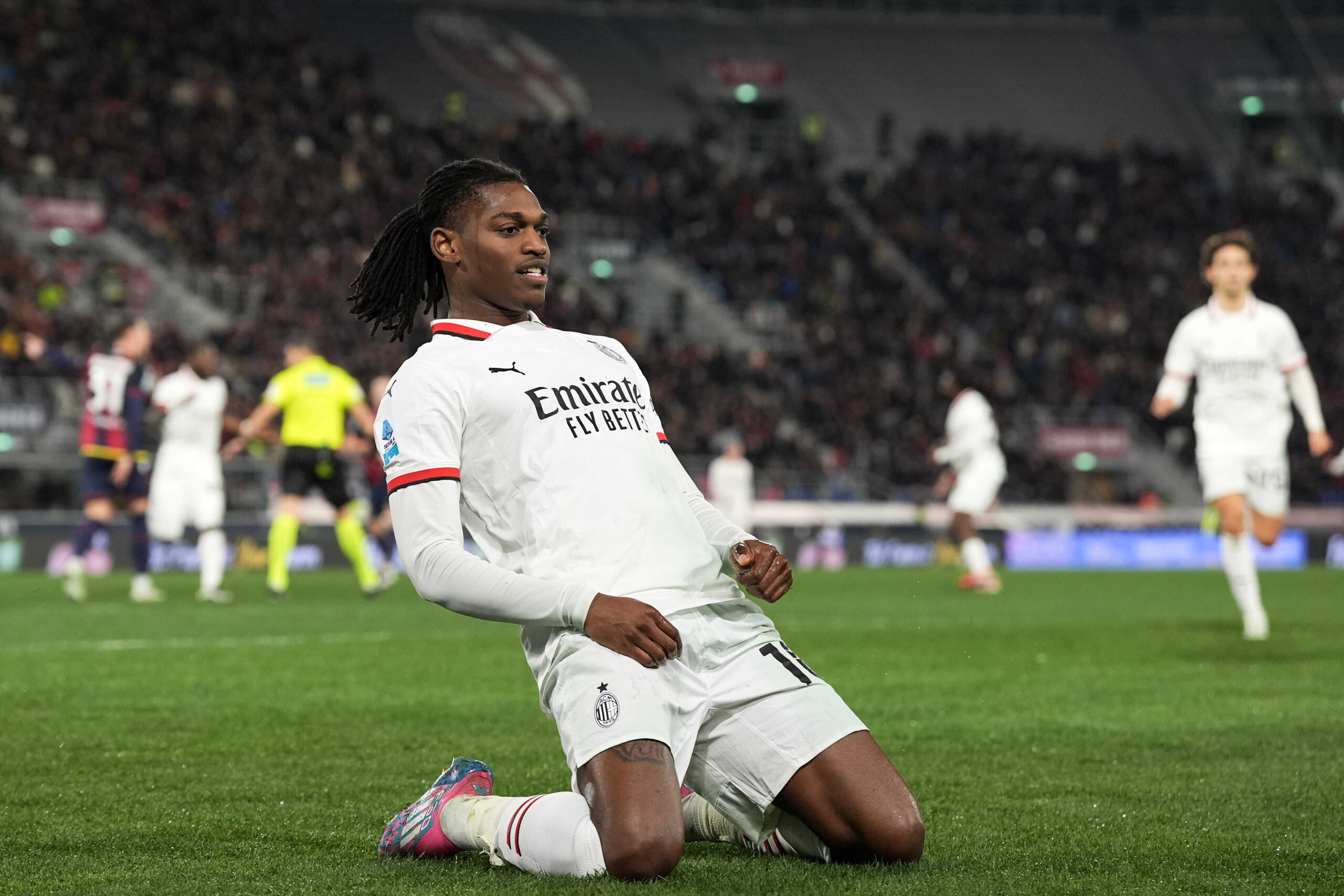 AC Milan’s Rafael Leao celebrates after scoring the 0-1 goal for his team during the Serie A Enilive 2024/2025 match between Bologna and Milan - Serie A Enilive at Renato Dall’Ara Stadium - Sport, Soccer - Bologna, Italy - Thursday February 27, 2025 (Photo by Massimo Paolone/LaPresse) (Photo by Massimo Paolone/LaPresse/Sipa USA)
2025.02.27 Bolonia
pilka nozna liga wloska
Bologna - AC Milan 
Foto LaPresse/SIPA USA/PressFocus

!!! POLAND ONLY !!!