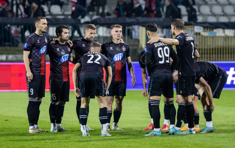 2025.02.27 Warszawa
pilka nozna Puchar Polski  2024/2025
Polonia Warszawa - Puszcza Niepolomice
N/z Pilkarze Polonii przed meczem
Foto Tomasz Jastrzebowski / Foto Olimpik / PressFocus

2025.02.27 Warszawa
football Polish FA Cup 2024/2025
Polonia Warszawa - Puszcza Niepolomice
Pilkarze Polonii przed meczem
Credit: Tomasz Jastrzebowski / Foto Olimpik / PressFocus