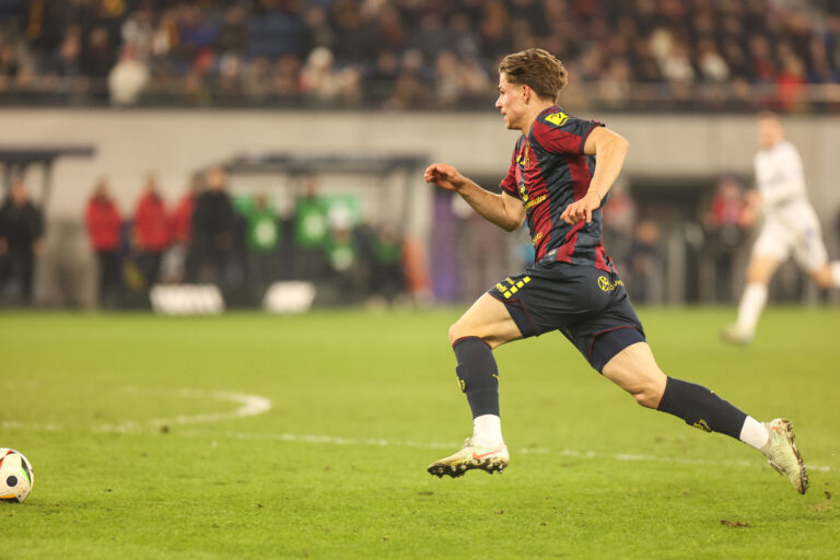 2025.03.01 Szczecin
pilka nozna PKO Ekstraklasa sezon 2024/2025
Pogon Szczecin - Lech Poznan
N/z Antoni Klukowski
Foto Szymon Gorski / PressFocus

2025.03.01 Szczecin
Football - Polish PKO Ekstraklasa season 2024/2025
Pogon Szczecin - Lech Poznan
Antoni Klukowski
Credit: Szymon Gorski / PressFocus