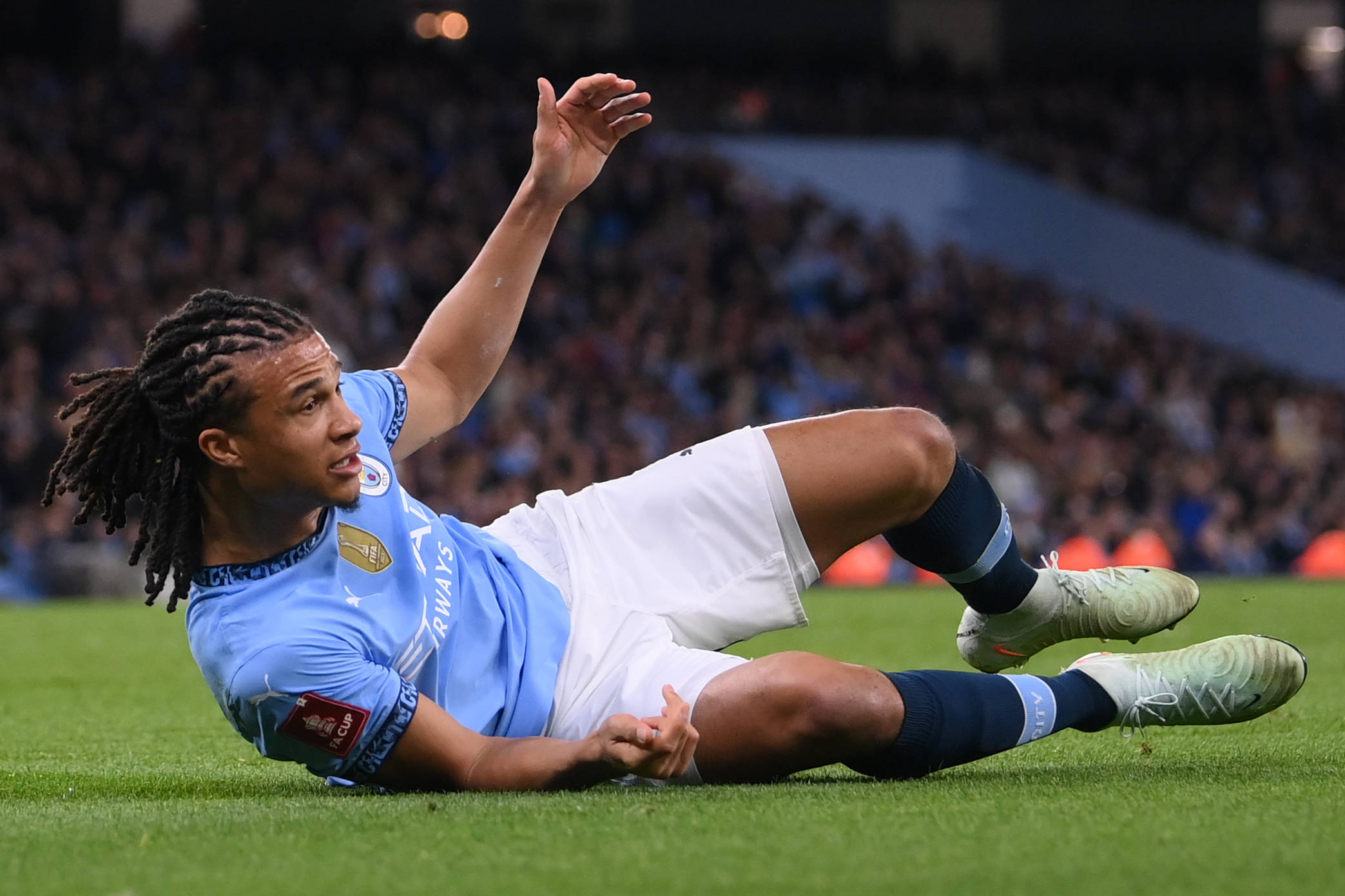 Manchester City FC v Plymouth Argyle FC Manchester City s Nathan Ake during the Manchester City FC v Plymouth Argyle FC Emirates FA Cup Round 5 match at the Etihad Stadium, Manchester, England, United Kingdom on 1 March 2025 Credit: Gary Oakley/Every Second Media Editorial use only. All images are copyright Every Second Media Limited. No images may be reproduced without prior permission. All rights reserved. Premier League and Football League images are subject to licensing agreements with Football DataCo Limited. see https://www.football-dataco.com Copyright: xIMAGO/EveryxSecondxMediax ESM-1344-0123 GaryxOakleyx/xEveryxSecondxMediax
2025.03.01 Manchester
pilka nozna , Puchar Anglii
Manchester City - Plymouth Argyle
Foto IMAGO/PressFocus

!!! POLAND ONLY !!!