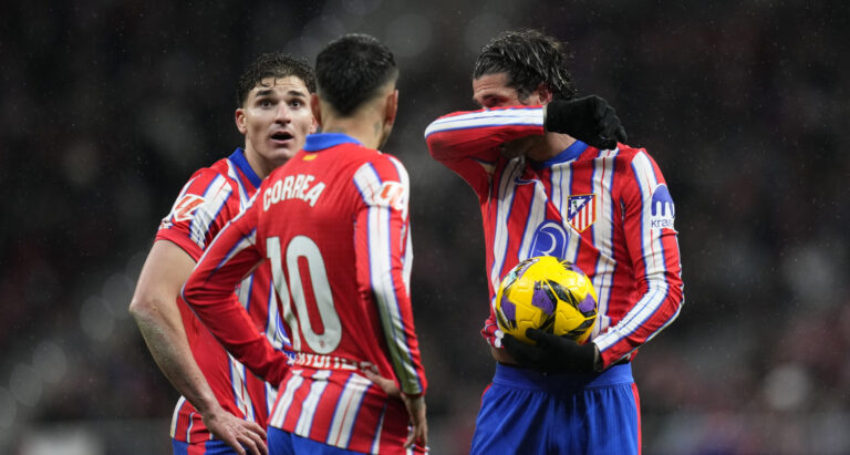 Rodrigo De Paul, Julian Alvarez and Angel Correa of Atletico de Madrid during the La Liga EA Sports match between Atletico de Madrid and Athletic Club played at Riyadh Air Stadium on March 1, 2024 in Madrid, Spain. (Photo by Cesar Cebolla / PRESSINPHOTO)


2025.03.01 Madrid
pilka nozna liga hiszpanska
Atletico Madryt - Athletic Club
Foto Cesar Cebolla / PRESSINPHOTO/SIPA USA/PressFocus

!!! POLAND ONLY !!!