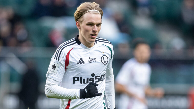 2025.03.02 Warszawa
pilka nozna PKO Ekstraklasa sezon 2024/2025
Legia Warszawa - Slask Wroclaw
N/z Wojciech Urbanski (Legia)
Foto Tomasz Jastrzebowski / Foto Olimpik / PressFocus

2025.03.02 Warszawa
Football - Polish PKO Ekstraklasa season 2024/2025
Legia Warszawa - Slask Wroclaw
Wojciech Urbanski (Legia)
Credit: Tomasz Jastrzebowski / Foto Olimpik / PressFocus