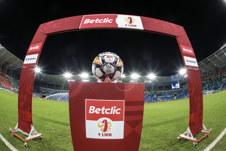 2025.03.10 Plock 
Pilka nozna Betclic 1 Liga 2024/2025 
Wisla Plock - Bruk-Bet Termalica Nieciecza 
N/z brama wejscie
Foto Artur Kraszewski / PressFocus 

2025.03.10 Plock 
Football Betclic 1 Liga 2024/2025 
Wisla Plock - Bruk-Bet Termalica Nieciecza 
gate
Credit: Artur Kraszewski / PressFocus