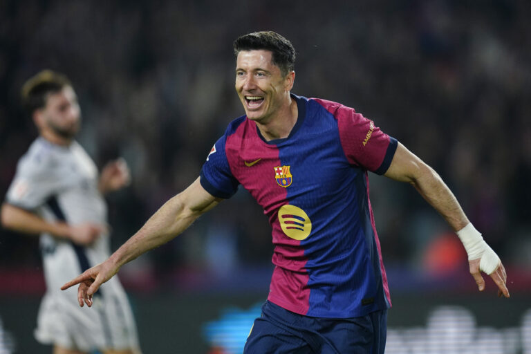 Robert Lewandowski of FC Barcelona celebrates the 3-0 during the La Liga EA Sports match between FC Barcelona and CA Osasuna played at Lluis Companys Stadium on 27 March 2025 in Barcelona, Spain. (Photo by Sergio Ruiz / Imago)  (Photo by pressinphoto/Sipa USA)
2025.03.27 Barcelona
pilka nozna liga hiszpanska
FC Barcelona - Osasuna Pampeluna
Foto PRESSINPHOTO/SIPA USA/PressFocus

!!! POLAND ONLY !!!