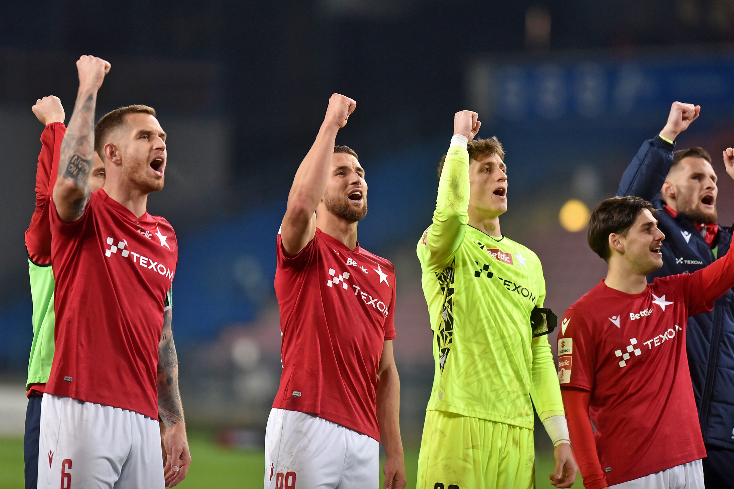 2025.03.28 Krakow
Pilka nozna , Betclic I liga , sezon 2024/25
Wisla Krakow - Kotwica Kolobrzeg
N/z Alan Uryga, Lukasz Zwolinski, Patryk Letkiewicz, Frederico Duarte, Kamil Broda, radosc po meczu
Foto Krzysztof Porebski / PressFocus
2025.03.28 Krakow
Football , Polish league, second level , 2024/2025 season
Wisla Krakow - Kotwica Kolobrzeg
Alan Uryga, Lukasz Zwolinski, Patryk Letkiewicz, Frederico Duarte, Kamil Broda, radosc po meczu
Credit: Krzysztof Porebski / PressFocus