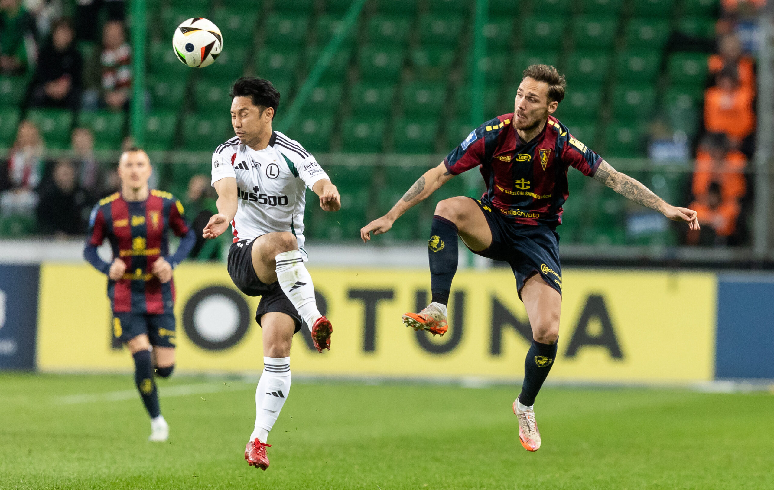 2025.03.28 Warszawa
pilka nozna PKO Ekstraklasa sezon 2024/2025
Legia Warszawa - Pogon Szczecin
N/z Ryoya Morishita (Legia), Linus Wahlqvist (Pogon)
Foto Tomasz Jastrzebowski / Foto Olimpik / PressFocus

2025.03.28 Warszawa
Football - Polish PKO Ekstraklasa season 2024/2025
Legia Warszawa - Pogon Szczecin
Ryoya Morishita (Legia), Linus Wahlqvist (Pogon)
Credit: Tomasz Jastrzebowski / Foto Olimpik / PressFocus