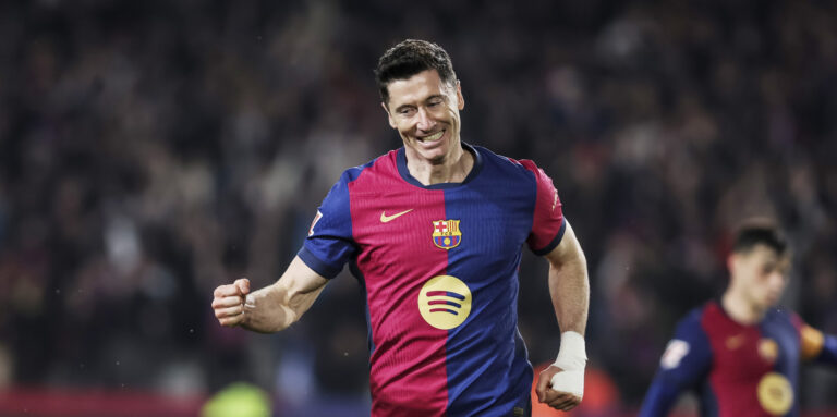 Robert Lewandowski of FC Barcelona celebrates a goal 3-0 during the Spanish championship La Liga football match between FC Barcelona and CA Osasuna on 27 March 2025 at Estadi Olimpic Lluis Companys in Barcelona, Spain (Photo by /Sipa USA)
2025.03.28 Barcelona
pilka nozna liga hiszpanska
FC Barcelona - Osasuna Pampeluna
Foto IPA/SIPA USA/PressFocus

!!! POLAND ONLY !!!