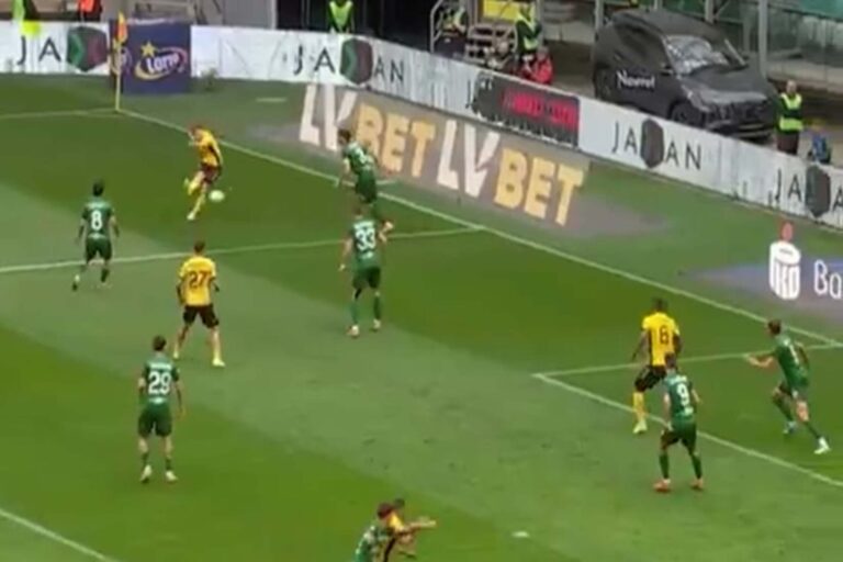 Katastrofa gracza Śląska! Drugi tydzień z rzędu strzela&#8230; bramkę samobójczą [WIDEO]
