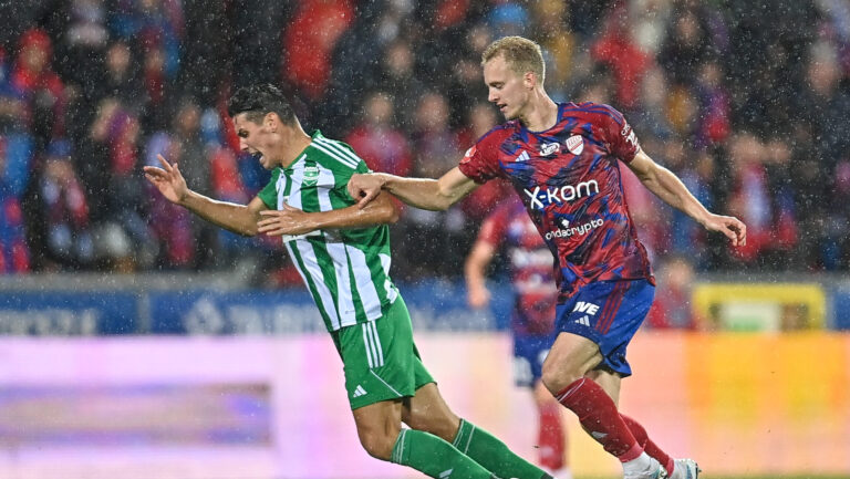 2023.08.08 Czestochowa
Pilka nozna III runda eliminacji Ligi Mistrzow UEFA Liga Mistrzow 2023/2024
Rakow Czestochowa - Aris Lemessou
N/z Mariusz Stepinski Gustav Berggren
Foto Lukasz Sobala / PressFocus
2023.08.08 Czestochowa
Football UEFA Champions League 2023/2024 Third Qualifying Round
Rakow Czestochowa - Aris Lemessou
Mariusz Stepinski Gustav Berggren
Credit: Lukasz Sobala / PressFocus