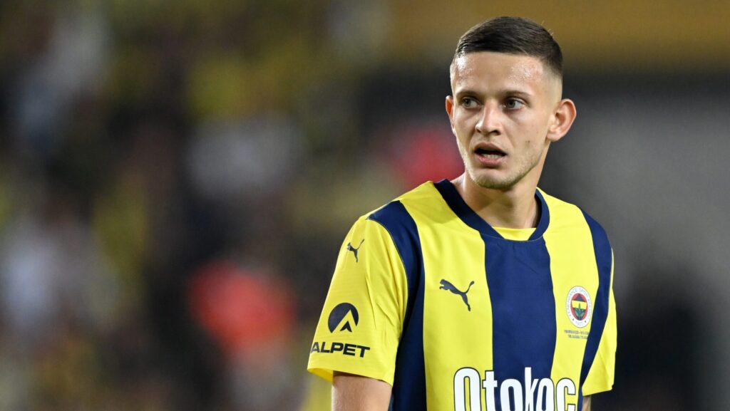 9/21/2024 - ISTANBUL - Sebastian Szymanski of Fenerbahce SK during the Turkish Superlig match between Fenerbahce AS and Galatasaray SK at Ulker Stadium on Sept. 21, 2024 in Istanbul, Turkey. ANP | Hollandse Hoogte | Gerrit van Keulen /ANP/Sipa USA
2024.09.21 Stambul
pilka nozna liga turecka
Fenerbahce Stambul - Galatasaray Stambul
Foto ANP/SIPA USA/PressFocus

!!! POLAND ONLY !!!