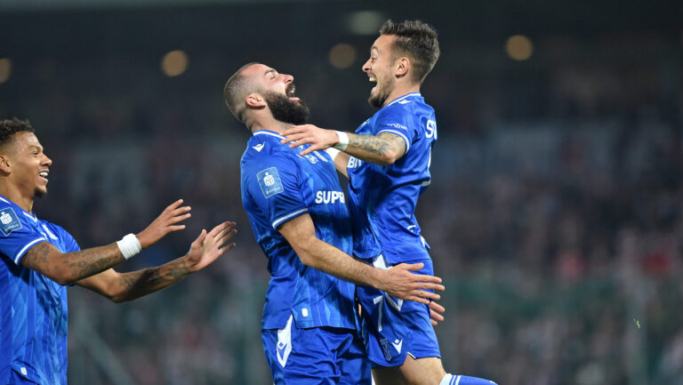 2024.10.19 Krakow
Pilka nozna , PKO BP Ekstraklasa sezon 2024/25
Cracovia Krakow - Lech Poznan
N/z Bryan Fiabema, Mikael Ishak, Afonso Sousa, radosc po bramce na 0-1, gol, bramka
Foto Krzysztof Porebski / PressFocus

2024.10.19 Krakow
Football Polish top league , 2024/2025 season
Cracovia Krakow - Lech Poznan
Bryan Fiabema, Mikael Ishak, Afonso Sousa, radosc po bramce na 0-1, gol, bramka
Credit: Krzysztof Porebski / PressFocus