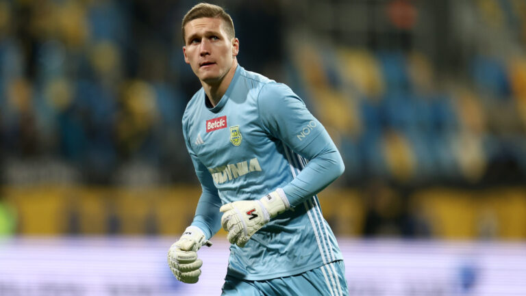 2024.12.02 Gdynia Pilka Nozna Betclic 1 liga sezon 2024/2025 Mecz Arka Gdynia - Stal Rzeszow N/z Damian Weglarz Foto Piotr Matusewicz / PressFocus

2024.12.02 Gdynia
Football Polish first division season 2024/2025
Arka Gdynia - Stal Rzeszow
Damian Weglarz
Credit: Piotr Matusewicz / PressFocus