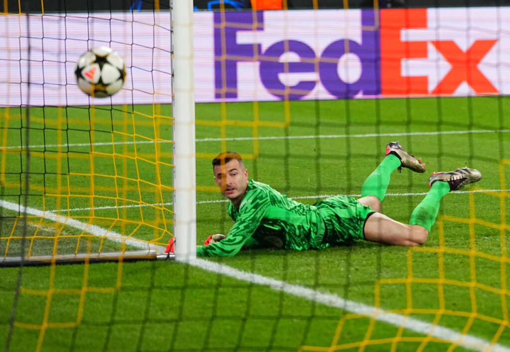 December 11 2024: Inaki Pena of FC Barcelona  looks on during a Champions League Round 6 game, BvB Dortmund v FC Barcelona, at Signal Luna Park, Dortmund, Germany. Ulrik Pedersen/CSM/Sipa USA (Credit Image: © Ulrik Pedersen/Cal Sport Media/Sipa USA)
2024.12.11 Dortmund
pilka nozna liga mistrzow
Borussia Dortmund - FC Barcelona
Foto Ulrik Pedersen/Cal Sport Media/SIPA USA/PressFocus

!!! POLAND ONLY !!!