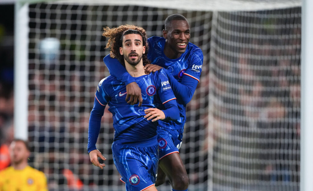 Marc Cucurella of Chelsea celebrates scoring the opening goal with Nicolas Jackson of Chelsea during the Premier League match between Chelsea and Brentford at Stamford Bridge, London, England on 15 December 2024. PUBLICATIONxNOTxINxUK Copyright: xAndyxRowlandx PMI-6603-0001
2024.12.15 London
pilka nozna liga angielska
Chelsea - Brentford
Premier League
Foto IMAGO/PressFocus

!!! POLAND ONLY !!!