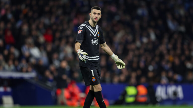 Barcelona, Spain, February 1st 2025: Joan Garcia of RCD Espanyol during the La Liga EA Sports football match between RCD Espanyol and Real Madrid at the RCDE Stadium in Barcelona, Spain (Judit Cartiel / SPP) (Photo by Judit Cartiel / SPP/Sipa USA)
2025.02.01 Barcelona
pilka nozna liga hiszpanska
RCD Espanyol - Real Madryt
Foto Judit Cartiel / SPP/SIPA USA/PressFocus
!!! POLAND ONLY !!!