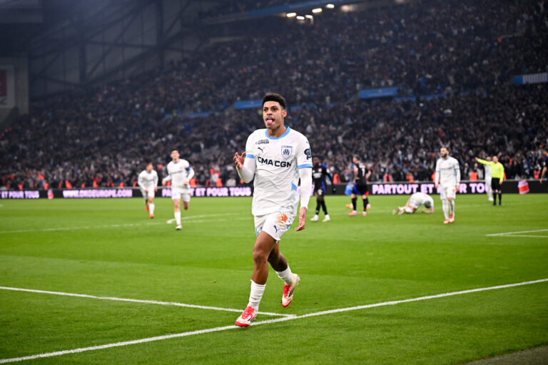44 LUIS HENRIQUE (om) during the Ligue 1 McDonald&#039;s match between Marseille and Lyon at Orange Velodrome on February 2, 2025 in Marseille, France. (Photo by Anthony Bibard/FEP/Icon Sport/Sipa USA)
2025.02.02 Marsylia
pilka nozna liga francuska
Olympique Marsylia - Olympique Lyon
Foto Anthony Bibard/FEP/Icon Sport/SIPA USA/PressFocus

!!! POLAND ONLY !!!