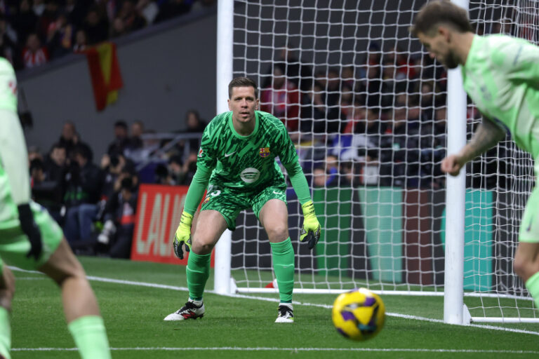 Spain - Atletico de Madrid vs FC Barcelona, Barca - 16/03/2025 SPAIN, MADRID, MARCH 16. Wojciech Szczesny of FC Barcelona during the La Liga EA Sports football match between Atletico de Madrid and FC Barcelona at Estadio Civitas Metropolitano on March 16, 2025 in Madrid, Spain. Photo by Manuel Blondeau/ AOP.Press Madrid Civitas Metropolitano Spain Copyright: x ManuelxBlondeau/AOP.Pressx AOP20250316 0064
2025.03.16 Madryt
pilka nozna , liga hiszpanska
Atletico Madryt - FC Barcelona
Foto IMAGO/PressFocus

!!! POLAND ONLY !!!