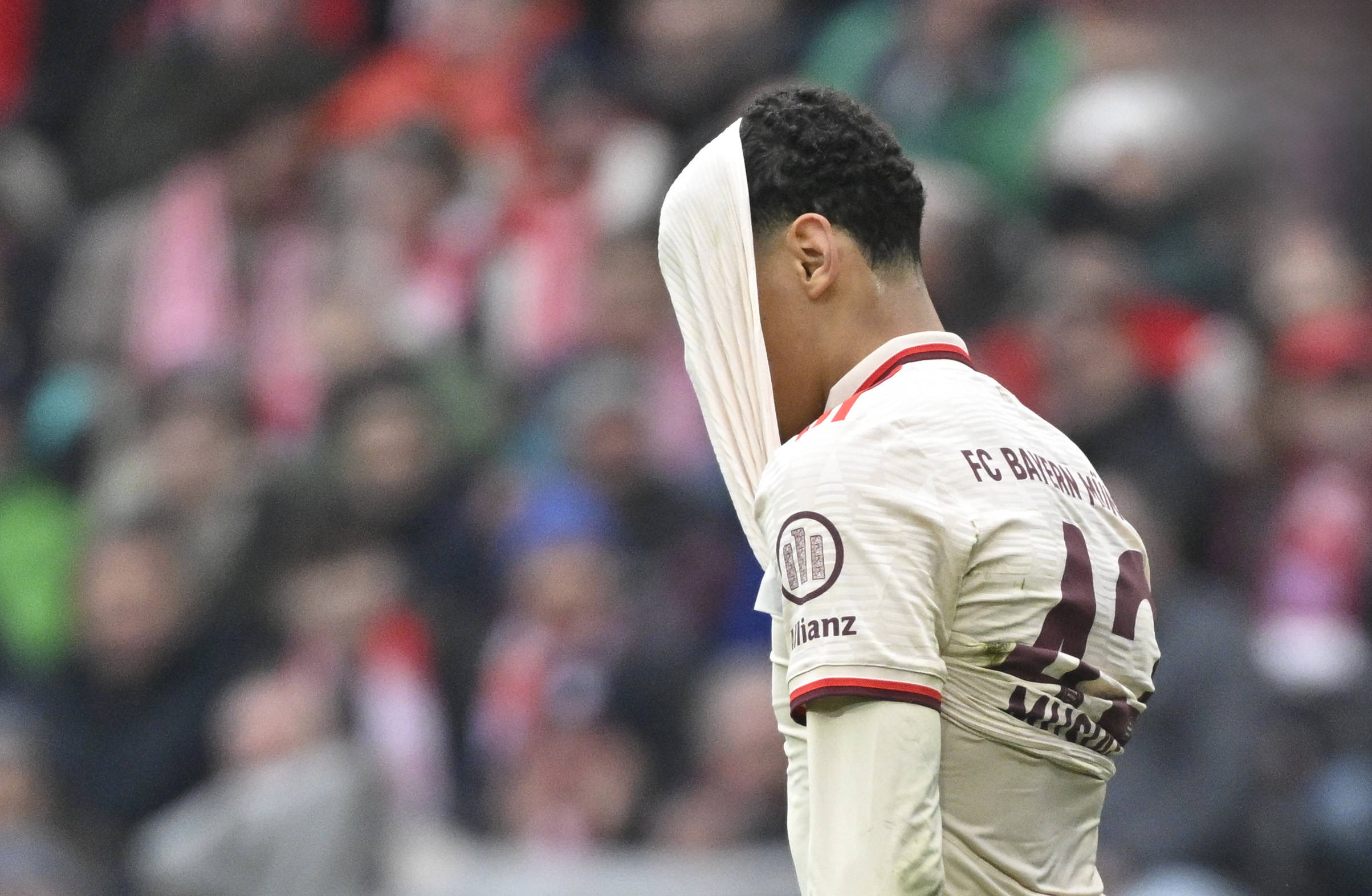 Jamal Musiala FC Bayern Muenchen FCB 42 Enttaeuschung enttaeuscht nach vergebener Torchance Gestik Geste FC Bayern Muenchen FCB vs FC St. Pauli 29.03.2025 DFL REGULATIONS PROHIBIT ANY USE OF PHOTOGRAPHS AS IMAGE SEQUENCES AND/OR QUASI-VIDEO FC Bayern Muenchen FCB vs FC St. Pauli *** Jamal Musiala FC Bayern Muenchen FCB 42 Disappointment disappointed after missed goal chance Gesture Gesture FC Bayern Muenchen FCB vs FC St Pauli 29 03 2025 DFL REGULATIONS PROHIBIT ANY USE OF PHOTOGRAPHS AS IMAGE SEQUENCES AND OR QUASI VIDEO FC Bayern Muenchen FCB vs FC St Pauli
2025.03.29 Monachium
pilka nozna , liga niemiecka
Bayern Monachium - FC St. Pauli
Foto IMAGO/PressFocus

!!! POLAND ONLY !!!