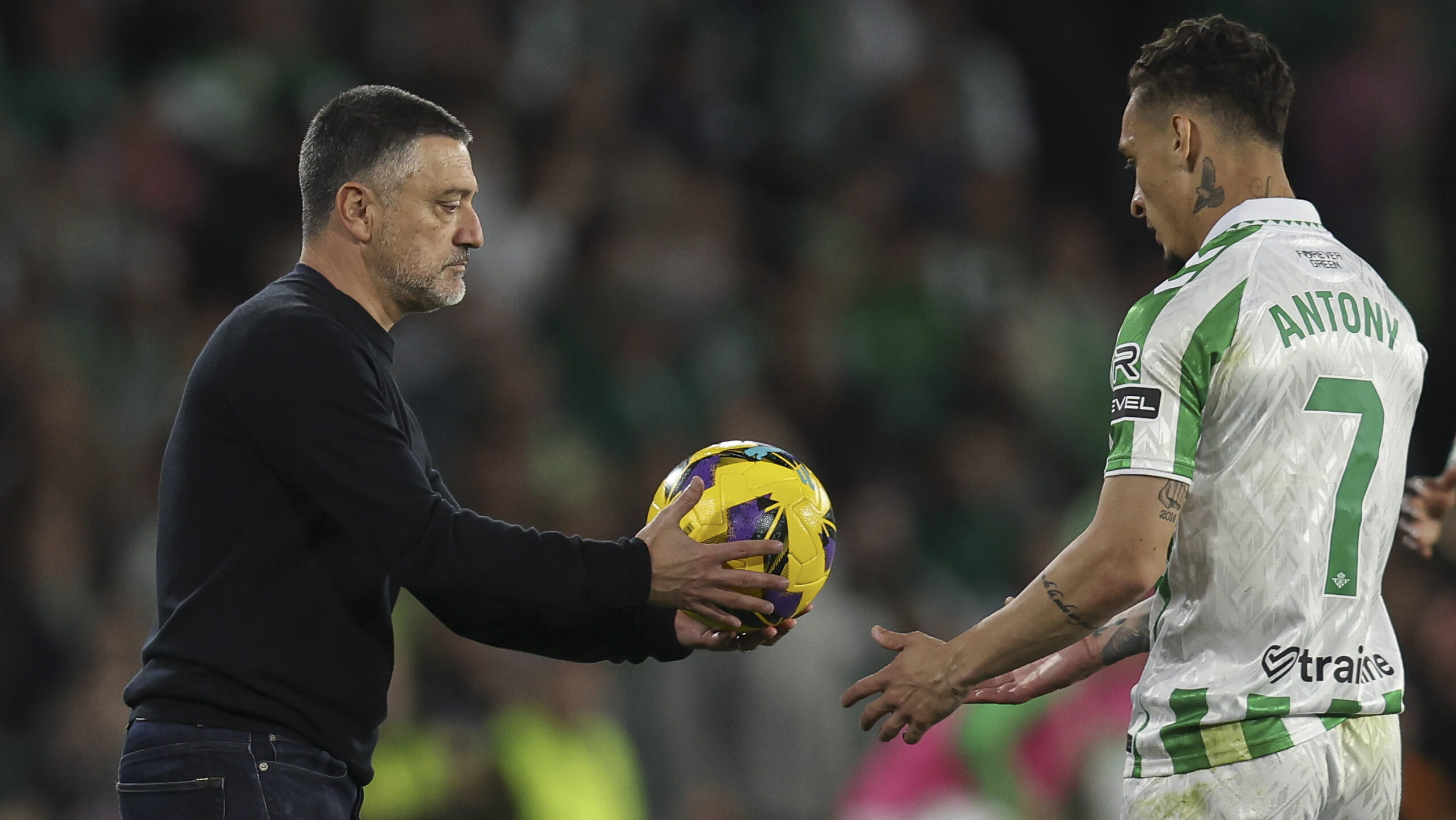 Sevilla FC head coach Xavier Garcia Pimienta and Antony Dos Santos of Real Betis during the La Liga EA Sports, date 29 between Real Betis and Sevilla FC played at Benito Villamarin Stadium on March 29, 2024 in Sevilla, Spain. (Photo by Antonio Pozo / PRESSINPHOTO)
2025.03.30 Sewilla
pilka nozna liga hiszpanska
Real Betis - Sevilla FC
Foto PRESSINPHOTO/SIPA USA/PressFocus
!!! POLAND ONLY !!!