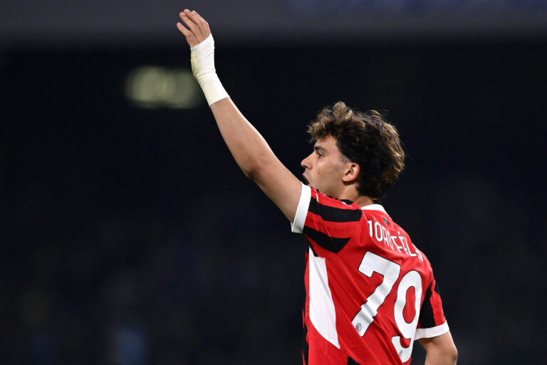 As Napoli 30/03/2025 - campionato di calcio serie A / Napoli-Milan / foto Antonello Sammarco/Image nella foto: Joao Felix PUBLICATIONxNOTxINxITA
2025.03.30 Neapol
pilka nozna , liga wloska
SSC Napoli - AC Milan
Foto IMAGO/PressFocus

!!! POLAND ONLY !!!