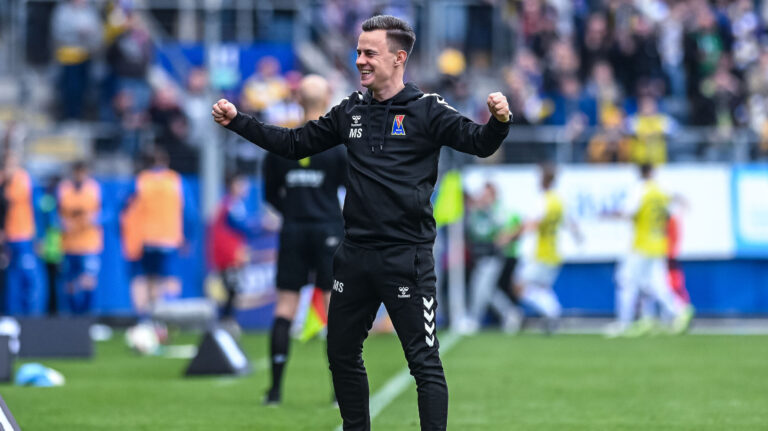 2025.03.30 Lublin Pilka Nozna PKO BP Ekstraklasa Sezon 2024/2025 Motor Lublin - Stal Mielec N/z Mateusz Stolarski radosc Foto Kacper Pacocha / PressFocus

2025.03.30 Lublin
Football Polish PKO BP Ekstraklasa League Season 2024/2025
Motor Lublin - Stal Mielec

Credit: Kacper Pacocha / PressFocus