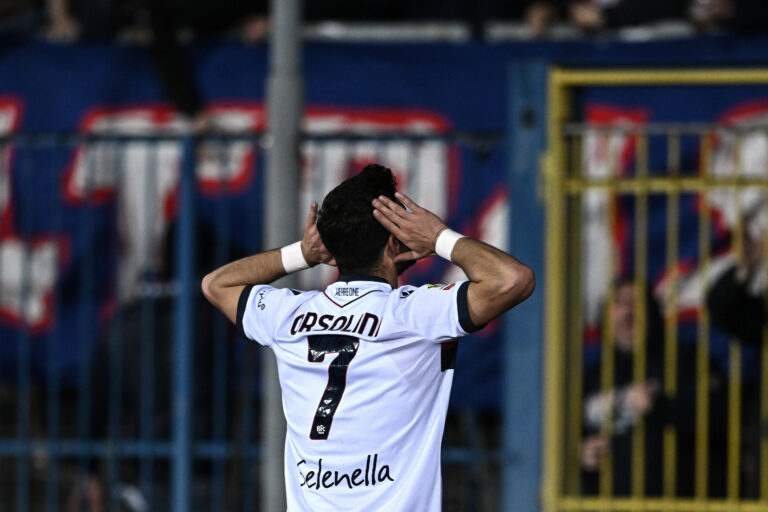 Mp Empoli 01/04/2025 - Coppa Italia / Empoli-Bologna / foto Matteo Papini/Image nella foto: esultanza gol Riccardo Orsolini PUBLICATIONxNOTxINxITA
2025.04.01 Empoli
pilka nozna , Puchar Wloch
Empoli FC - Bologna FC
Foto IMAGO/PressFocus

!!! POLAND ONLY !!!
