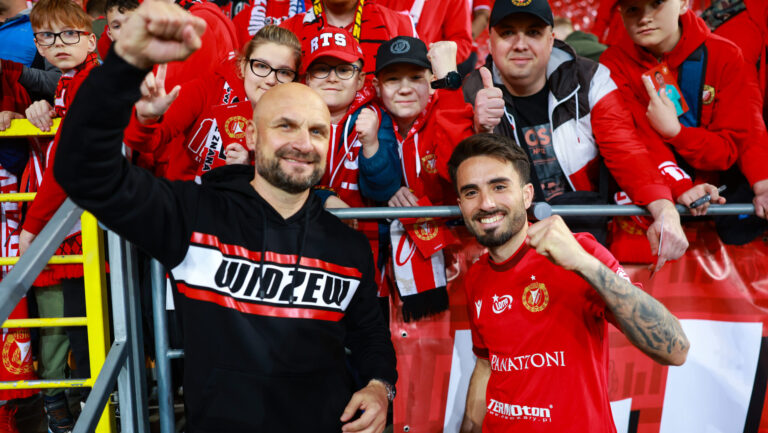 2025.04.04 Lodz 
pilka nozna PKO Ekstraklasa sezon 2024/2025 
Widzew Lodz - Lechia Gdansk
N/z Fran Alvarez Zeljko Sopic
Foto Artur Kraszewski / PressFocus 

2025.04.04 Lodz 
Football - Polish PKO Ekstraklasa season 2024/2025 
Widzew Lodz - Lechia Gdansk
Fran Alvarez Zeljko Sopic
Credit: Artur Kraszewski / PressFocus