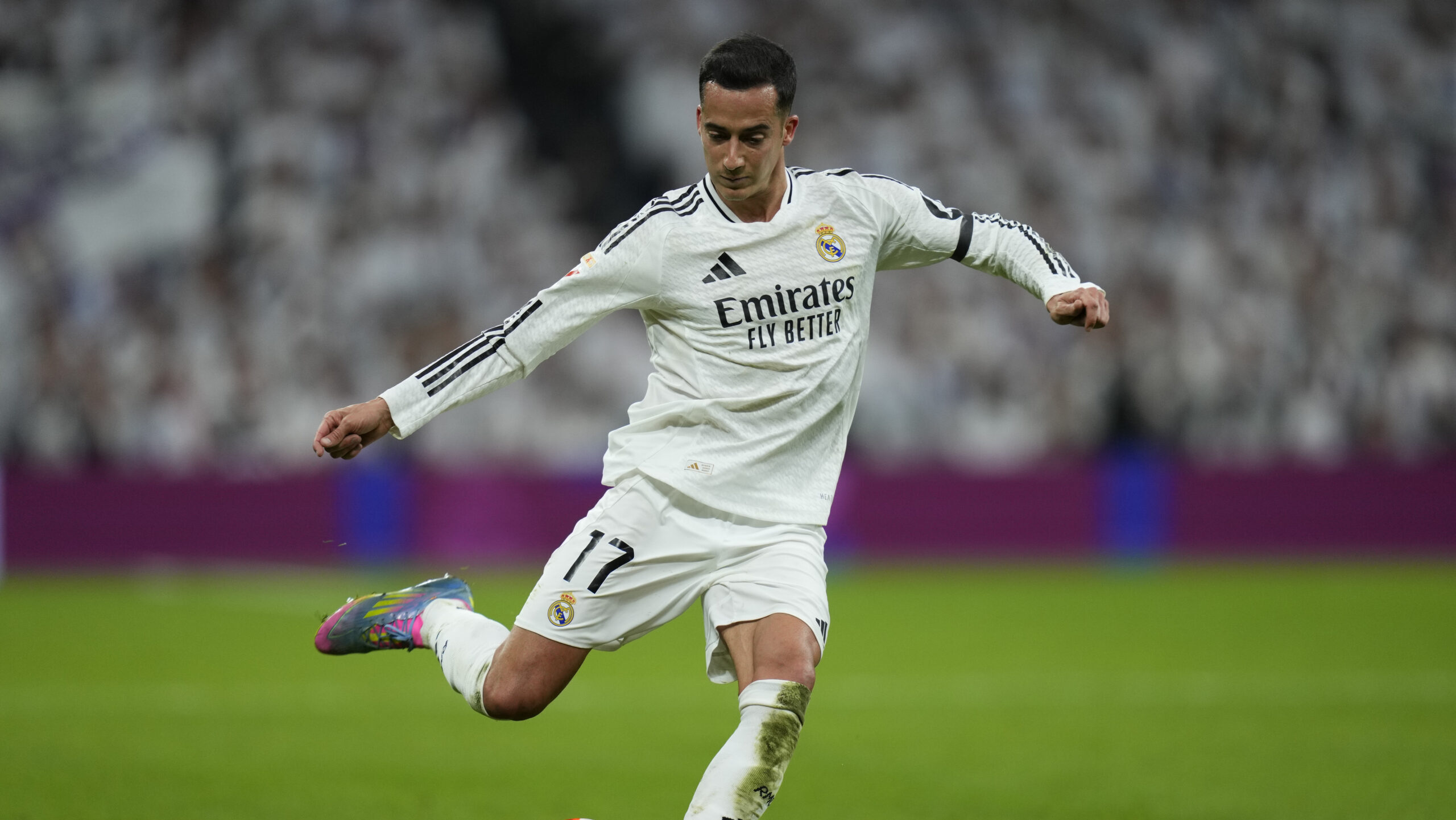 Lucas Vazquez of Real Madrid CF during the La Liga EA Sports match between Real Madrid and Valencia CF played at Santiago Bernabeu Stadium on 05 April, 2025 in Madrid, Spain. (Photo by Cesar Cebolla / PRESSINPHOTO)
2025.04.05 Madryt
pilka nozna liga hiszpanska
Real Madrid - Valencia CF
Foto pressinphoto/SIPA USA/PressFocus

!!! POLAND ONLY !!!