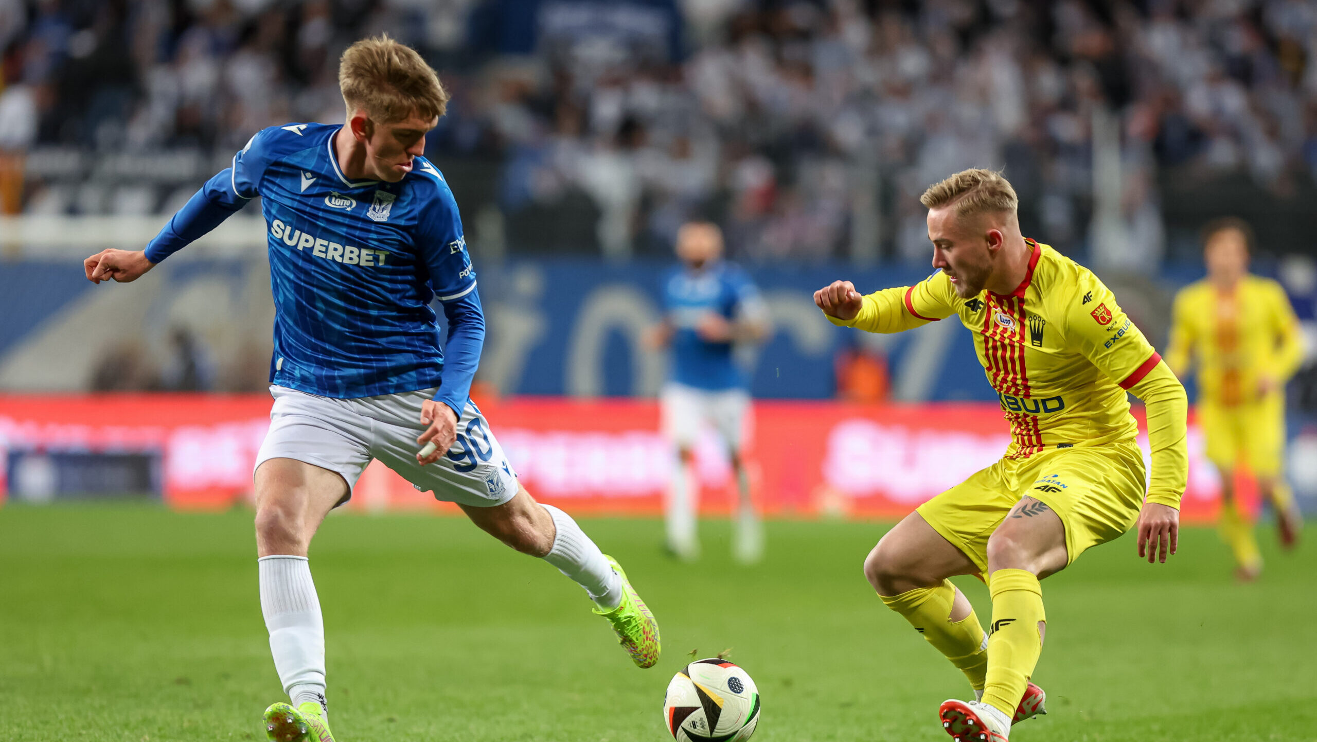 2025.04.05 Poznan
Pilka nozna Ekstraklasa sezon 2024/2025
Lech Poznan - Korona Kielce
N/z Mariusz Fornalczyk Bartosz Salamon
Foto Pawel Jaskolka / PressFocus

2025.04.05 Poznan
Football Polish Ekstraklasa season 2024/2025
Lech Poznan - Korona Kielce
Credit: Pawel Jaskolka / PressFocus
